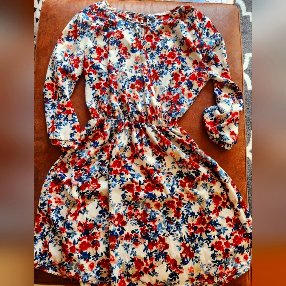 Lush Floral Mini Dress With Long Sleeves